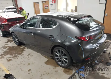 2022 Mazda Mazda3 Preferred из США, поврежденный, VIN JM1BPALL0N1503691